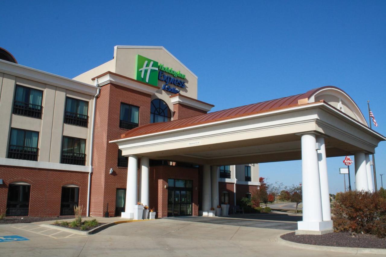 Holiday Inn Express & Suites Morton Peoria Area By Ihg Exterior photo