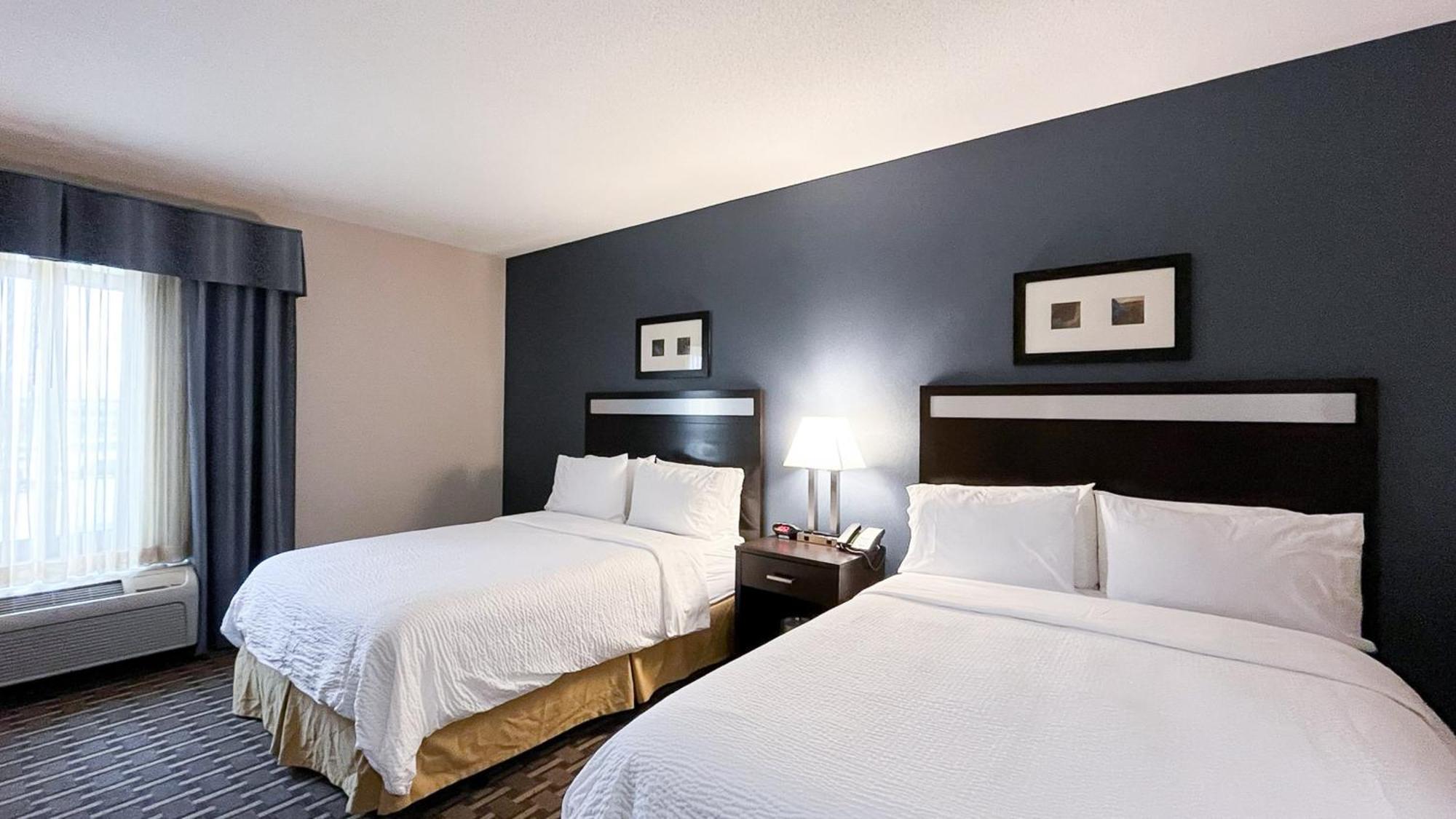 Holiday Inn Express & Suites Morton Peoria Area By Ihg Exterior photo
