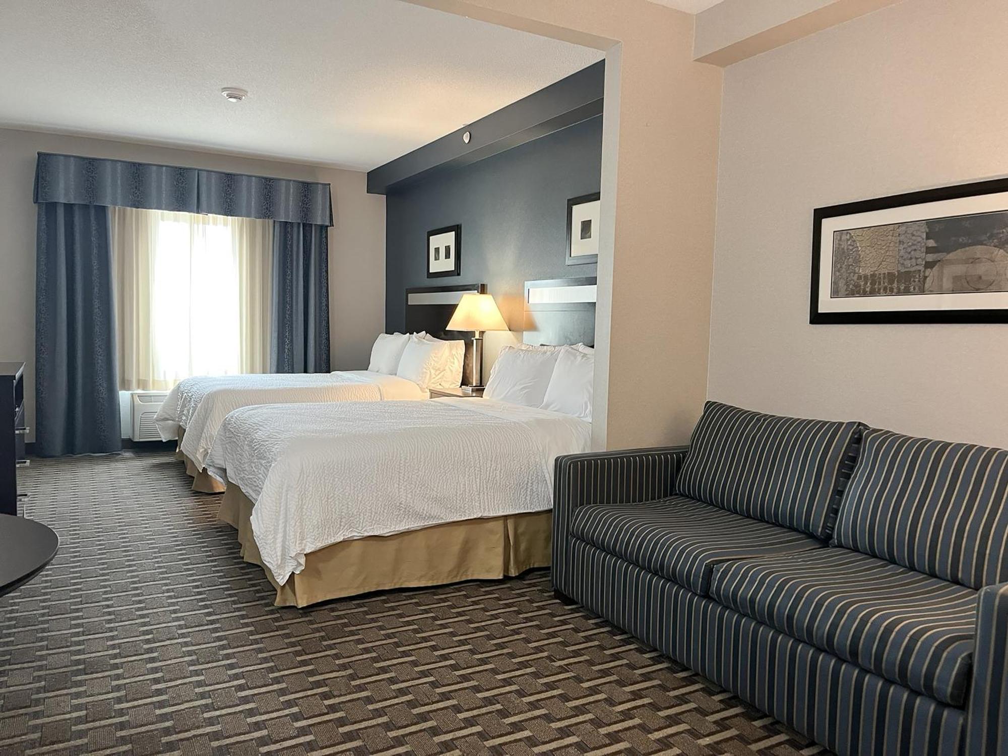 Holiday Inn Express & Suites Morton Peoria Area By Ihg Exterior photo